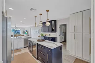 7125 Gulf Of Mexico Unit, Longboat Key, FL 34228 - Photo 8