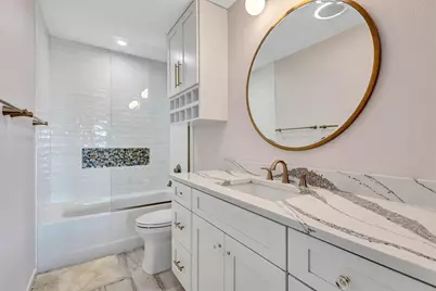 7125 Gulf Of Mexico #22, Longboat Key, FL 34228 - Photo 32