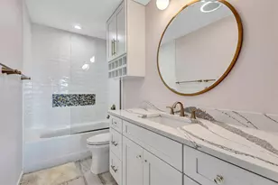 7125 Gulf Of Mexico Unit, Longboat Key, FL 34228 - Photo 32