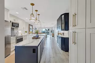 7125 Gulf Of Mexico Unit, Longboat Key, FL 34228 - Photo 2