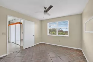 2236 N Cypress Bend Dr, Pompano Beach, FL 33069 - Photo 16