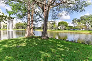 2236 N Cypress Bend Dr, Pompano Beach, FL 33069 - Photo 42