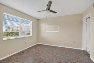 2236 N Cypress Bend Dr, Pompano Beach, FL 33069 - Photo 14