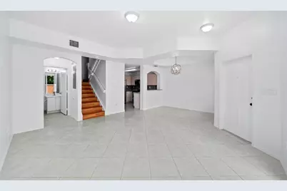 717 SW 107th Avenue #2203, Pembroke Pines, FL 33025 - Photo 10