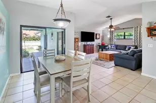 231 SE 9th St, Dania Beach, FL 33004 - Photo 16