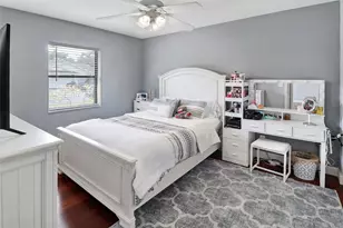 231 SE 9th St, Dania Beach, FL 33004 - Photo 12