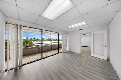 2001 W Cypress Creek Road, Fort Lauderdale, FL 33309 - Photo 18