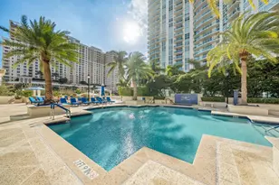 411 N New River Dr E, Fort Lauderdale, FL 33301 - Photo 42