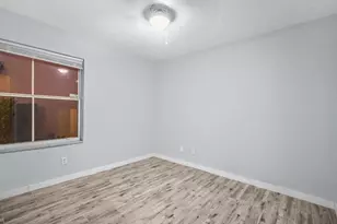 18510 NW 22nd St, Pembroke Pines, FL 33029 - Photo 30