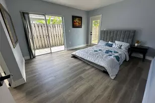 814 SW 12th Pl, Fort Lauderdale, FL 33315 - Photo 10