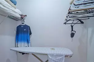 301 Lakeview Dr, Weston, FL 33326 - Photo 24