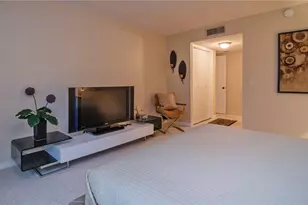 301 Lakeview Dr, Weston, FL 33326 - Photo 18