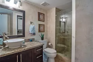 301 Lakeview Dr, Weston, FL 33326 - Photo 22