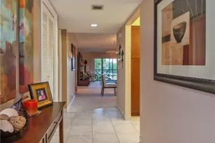 301 Lakeview Dr, Weston, FL 33326 - Photo 4