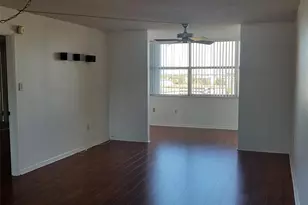 1300 NE Miami Gardens Dr, Miami, FL 33179 - Photo 2