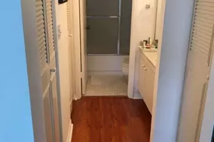 1300 NE Miami Gardens Dr, Miami, FL 33179 - Photo 8