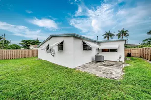 5811 NE 1st Terrace, Oakland Park, FL 33334 - Photo 4