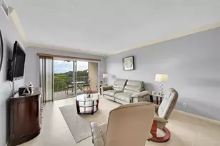 3100 N Palm Aire Dr, Pompano Beach, FL 33069 - Photo 12