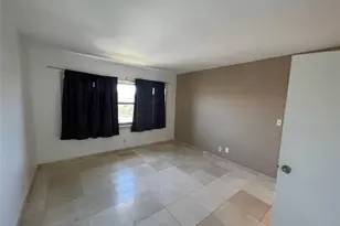 4311 Crystal Lake Dr, Deerfield Beach, FL 33064 - Photo 8