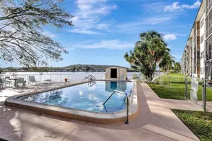 4311 Crystal Lake Dr, Deerfield Beach, FL 33064 - Photo 4