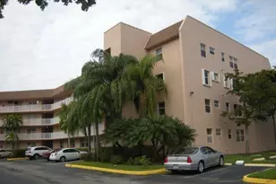 2521 NW 104th Ave, Sunrise, FL 33322 - Photo 4