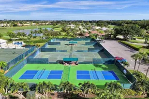 21392 Bridgeview Dr, Boca Raton, FL 33428 - Photo 32