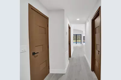 21392 Bridge View Drive, Boca Raton, FL 33428 - Photo 10