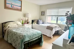 9821 Sunrise Lakes Blvd, Sunrise, FL 33322 - Photo 4