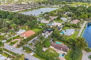 4860 SW 61st Ave, Davie, FL 33314 - Photo 44