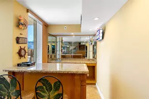 822 NE 25th Ave, Hallandale Beach, FL 33009 - Photo 10