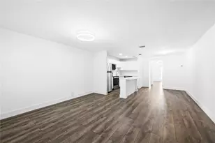 1100 Crystal Lake Dr, Deerfield Beach, FL 33064 - Photo 4