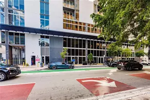 151 SE 1st St, Miami, FL 33131 - Photo 10