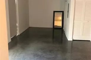 151 SE 1st St, Miami, FL 33131 - Photo 16