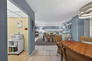 400 SE 10th St, Deerfield Beach, FL 33441 - Photo 12