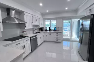 4101 NE 24th Ave, Pompano Beach, FL 33064 - Photo 14