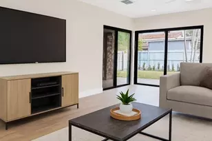 391 NW 58th Ave, Miami, FL 33126 - Photo 20