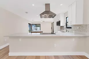 391 NW 58th Ave, Miami, FL 33126 - Photo 2