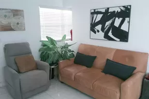 307 Saxony G Unit, Delray Beach, FL 33446 - Photo 4