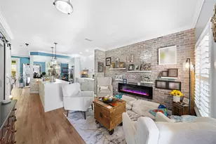 740 NW 170th Terrace, Pembroke Pines, FL 33028 - Photo 2