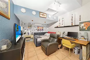 740 NW 170th Terrace, Pembroke Pines, FL 33028 - Photo 14