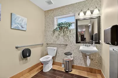 7471 W Oakland Park Boulevard, Tamarac, FL 33319 - Photo 22