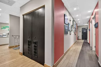 7471 W Oakland Park Boulevard, Tamarac, FL 33319 - Photo 18