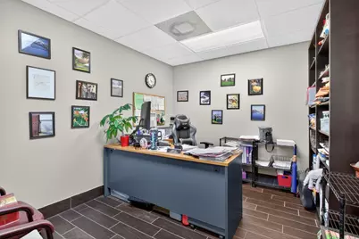 7471 W Oakland Park Boulevard, Tamarac, FL 33319 - Photo 32