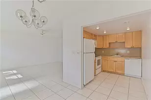 167 Grantham Unit, Deerfield Beach, FL 33442 - Photo 8