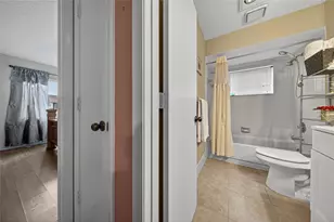 9812 NW 75th Ct, Tamarac, FL 33321 - Photo 34