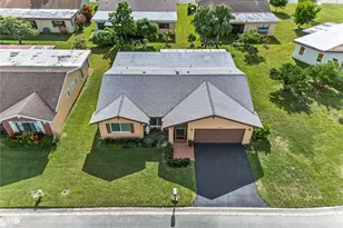 9812 NW 75th Ct, Tamarac, FL 33321 - Photo 2