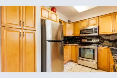 1867 NW 99th Avenue, Plantation, FL 33322 - Photo 14