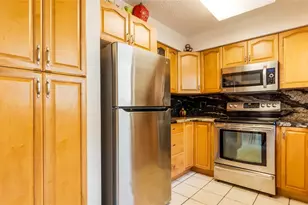 1867 NW 99th Ave, Plantation, FL 33322 - Photo 14