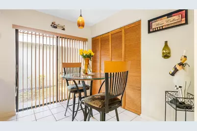 1867 NW 99th Avenue, Plantation, FL 33322 - Photo 16