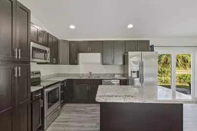 8007 Royal Court, Labelle, FL 33935 - Photo 12